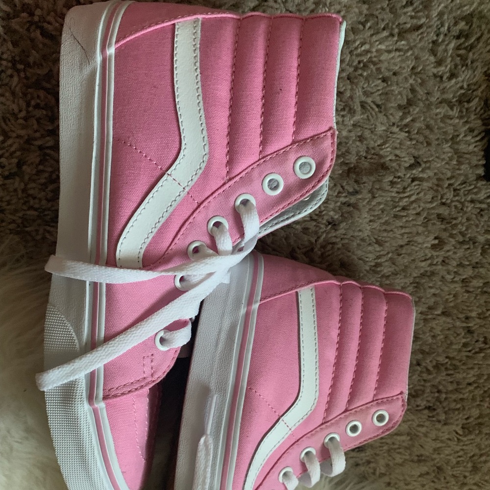 vans! - Picture 3 of 6